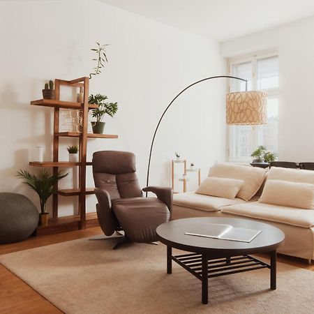 Stylish Designer Apartment At The Center Of Vienna Naschmarkt Viena Exterior foto